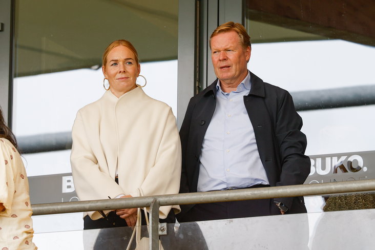 Ronald Koeman bij de wedstrijd Telstar - Ajax