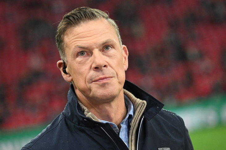 Erik Meijer aan het werk bij het Duitse Sky Sport