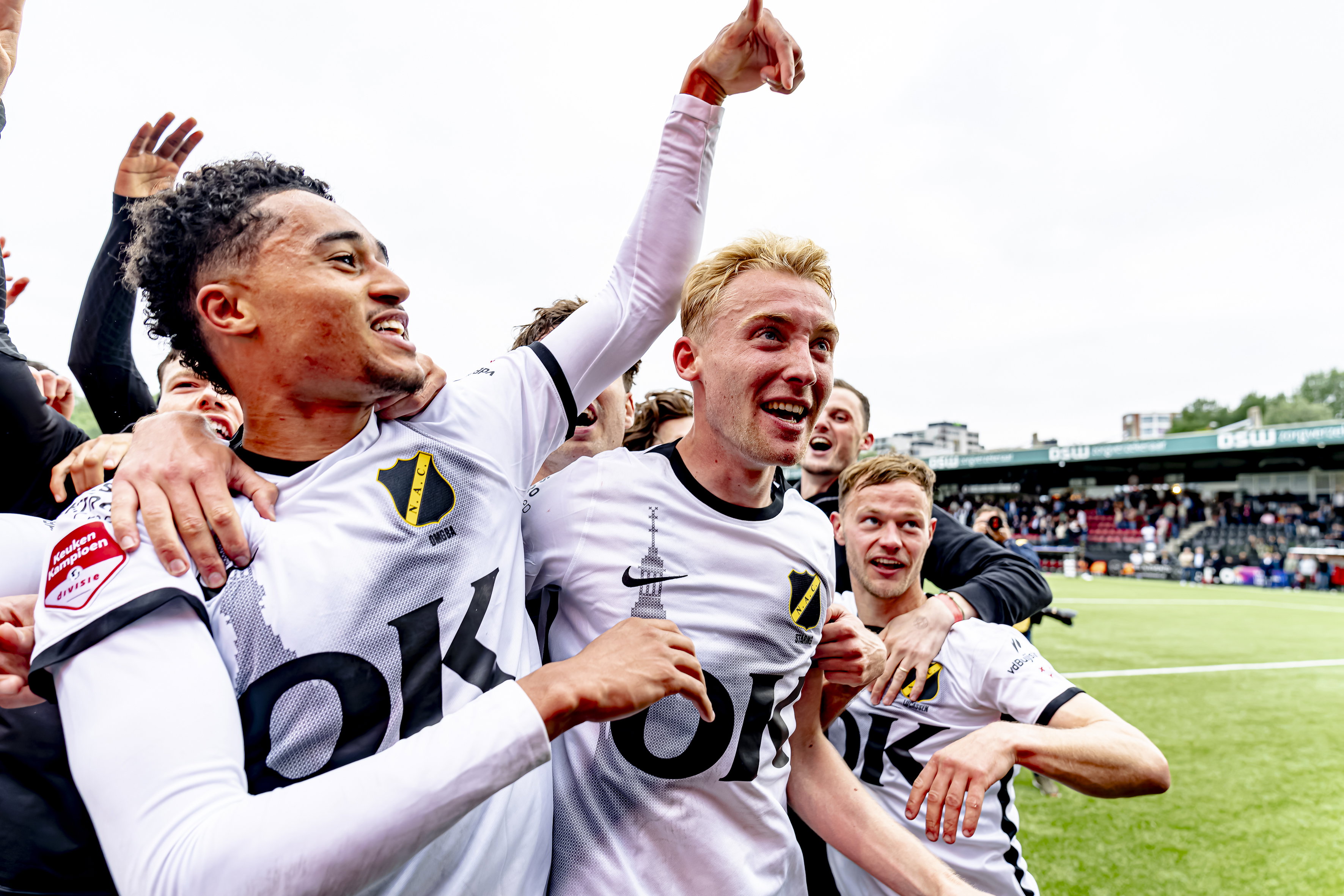 Omgba zet Staring in het zonnetje