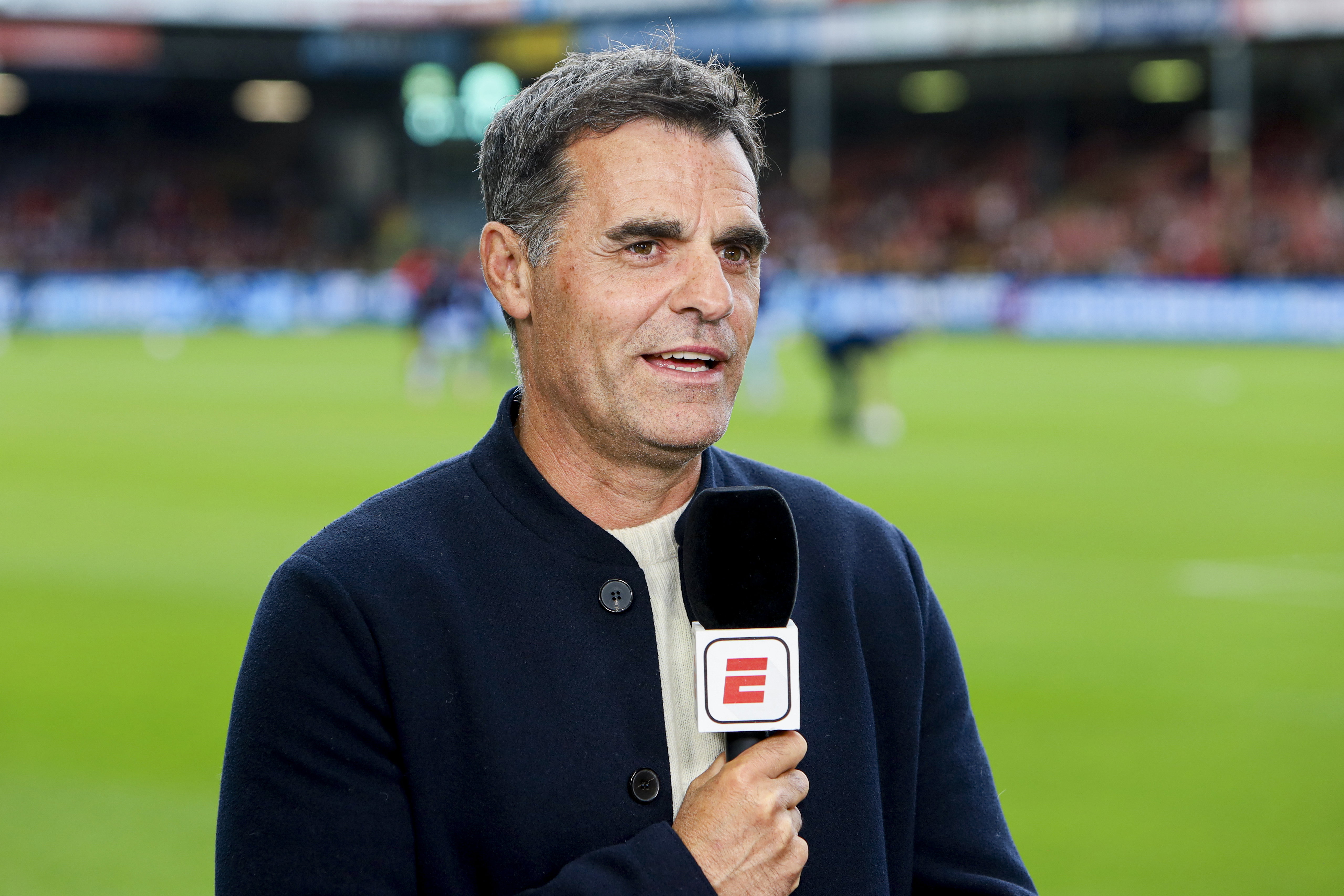 Kenneth Perez in de Adelaarshorst
