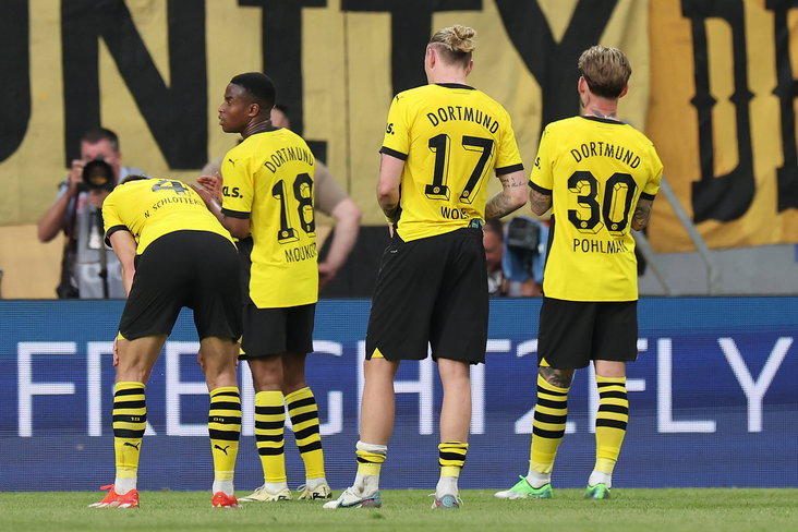 Ole Pohlmann bedankt de Borussia Dortmund-fans