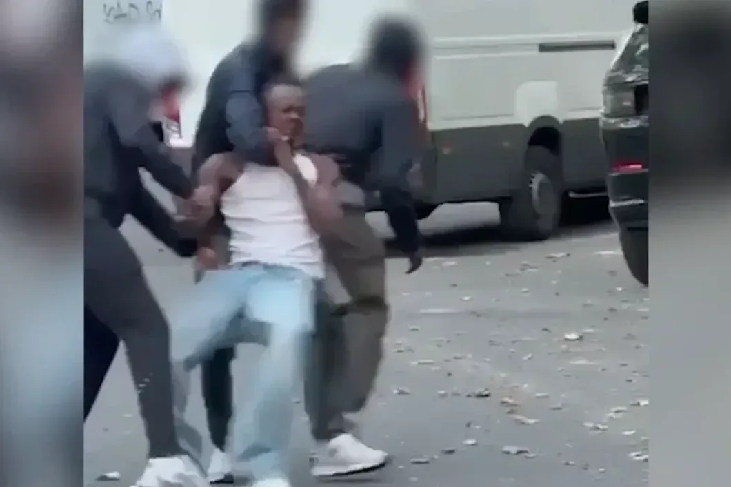 Mohammed Fuseini wordt overvallen