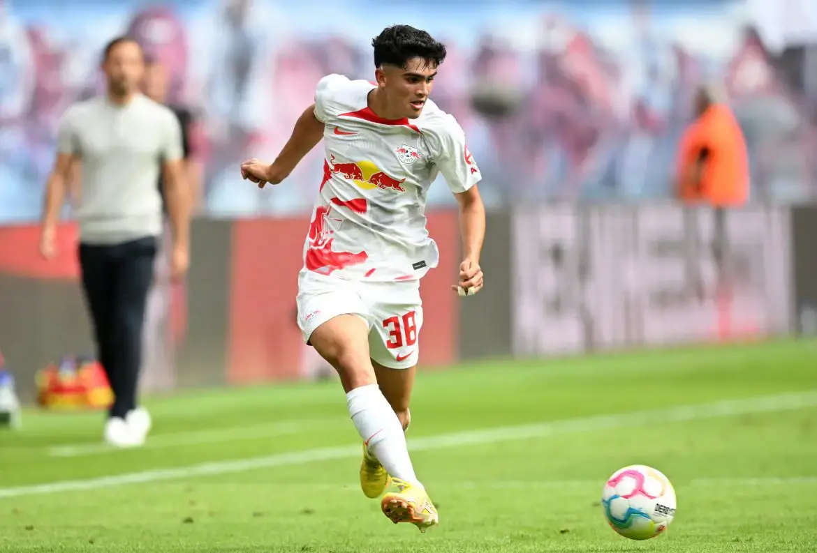 Hugo Novoa in actie voor RB Leipzig