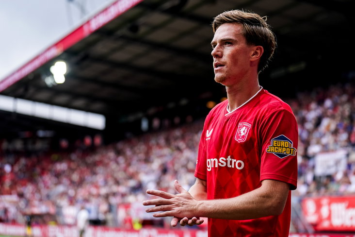 Daan Rots bedankt de FC Twente-fans
