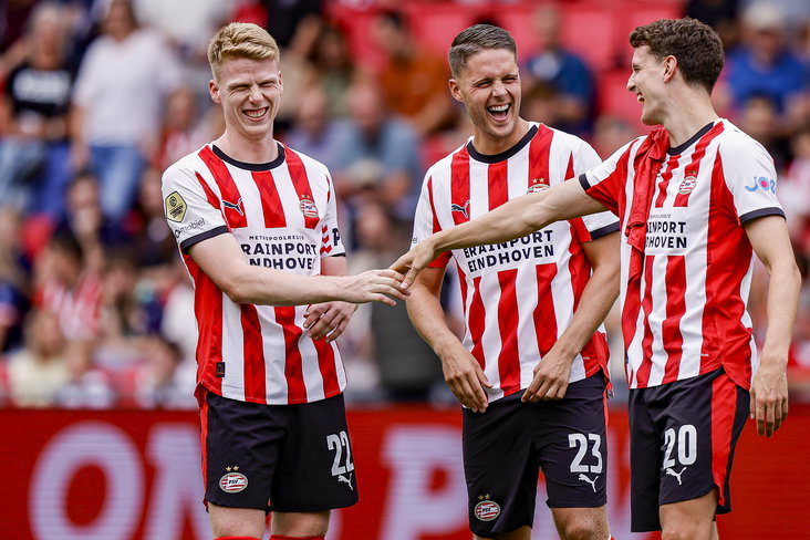 Jerdy Schouten, Joey Veerman en Guus Til hebben lol