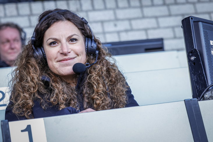 Suse van Kleef op de tribune