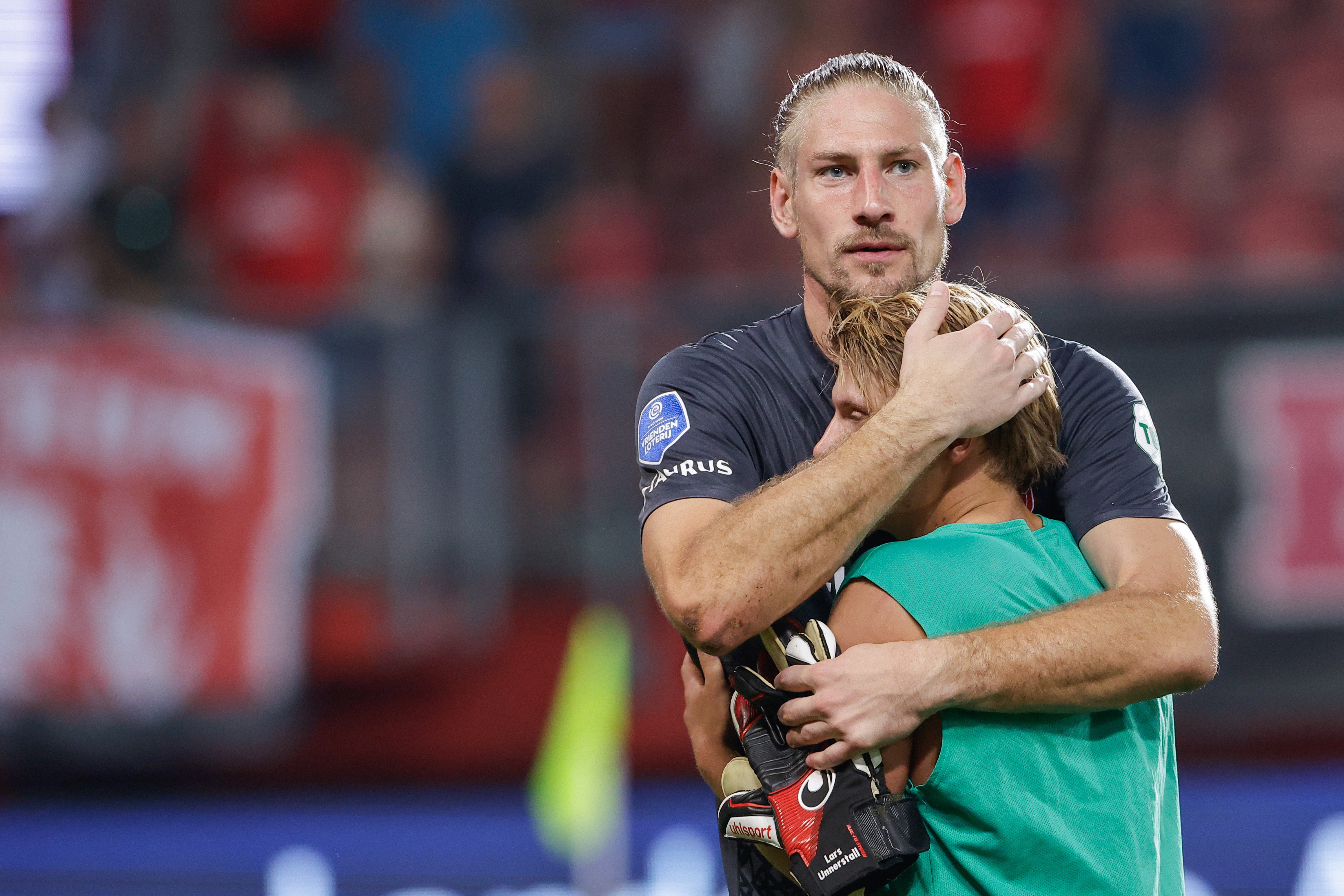 Lars Unnerstall met Sem Steijn in De Grolsch Veste