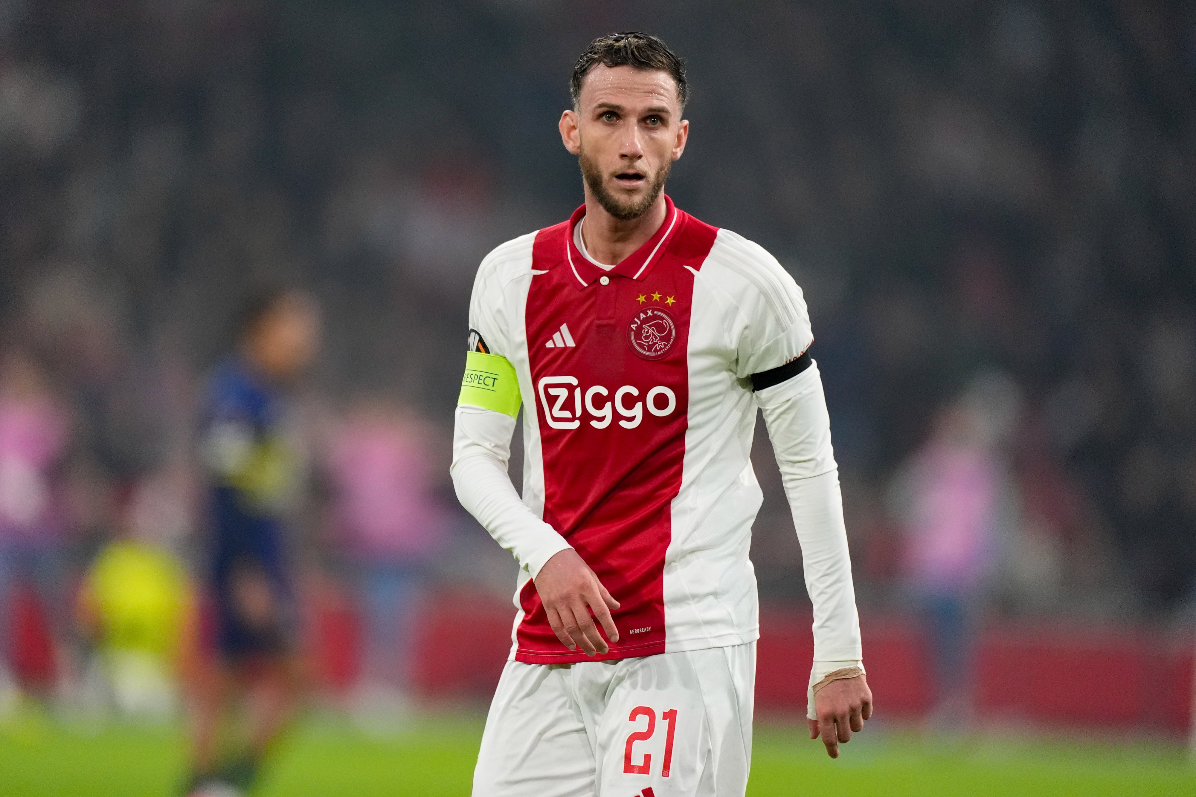 Van den Boomen droeg de aanvoerdersband bij Ajax - Maccabi Tel Aviv